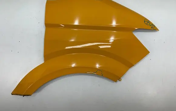 Volkswagen Crafter Fender 7C0821106B