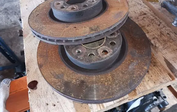 Skoda Octavia Mk3 (5E) Front brake disc