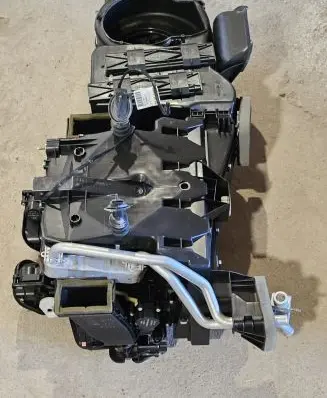 Mercedes-Benz SL R230 Interior heater climate box assembly A2308300862