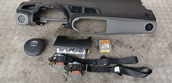 Toyota Yaris Dashboard YARISIIIDESKA