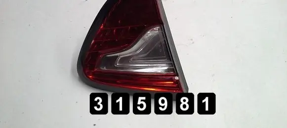 Renault Captur Rear/tail lights