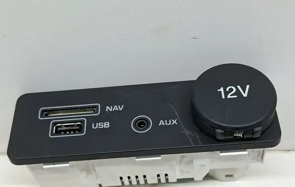 Jaguar XE USB socket connector FK7219C166BC