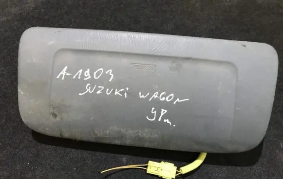 Suzuki Wagon R+ Passenger airbag