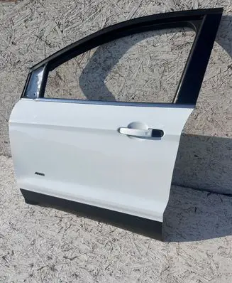 Ford Kuga II Front door