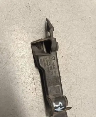 Audi A5 Sportback 8TA Front bumper mounting bracket 15443 8T0807283
