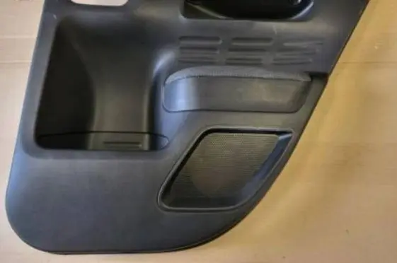 Citroen C4 Cactus Coupe rear side trim panel 98011898ZD NE66412