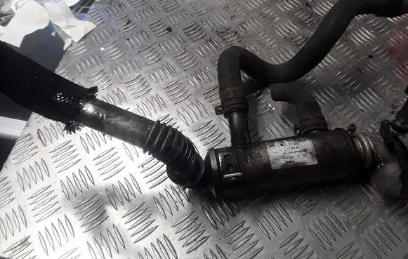 Peugeot Partner EGR valve cooler 9P445BB
