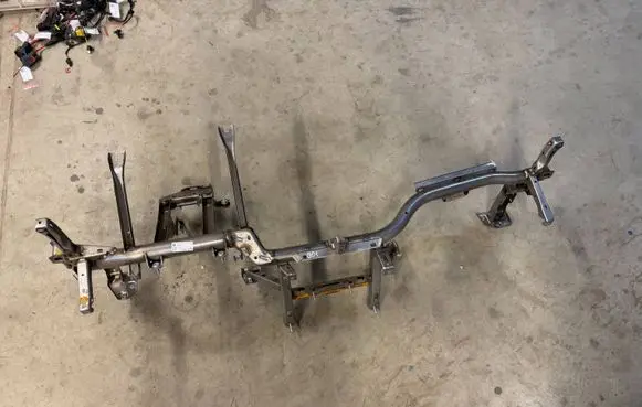 BMW X3 G01 Dashboard cross member/frame bar 6822010