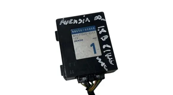 Toyota Avensis T220 Other control units/modules 8865005050 MB2773000551