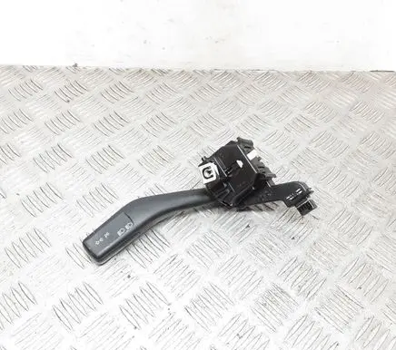 Volkswagen Jetta V Wiper control stalk ANH80H001A 3AC0056A