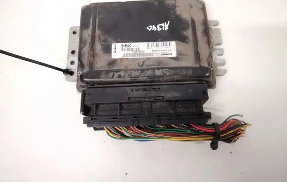 Volvo S40, V40 Engine control unit/module p30614294 a110921001l