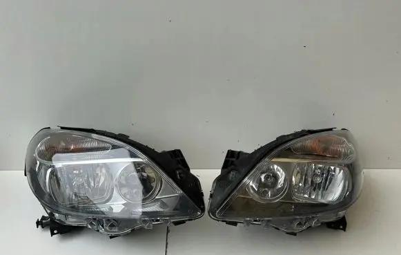 Mercedes-Benz B W246 W242 Headlights/headlamps set 2468200261