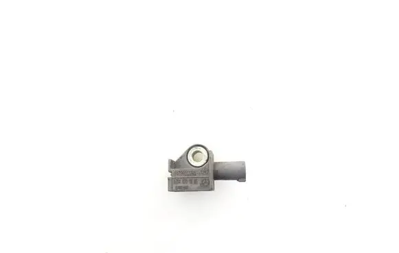 Mercedes-Benz C W204 Airbag deployment crash/impact sensor A2048201985