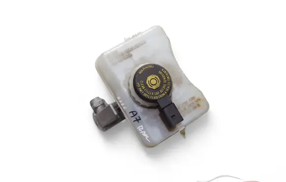 Audi A7 S7 4G Master brake cylinder 8K0611301A