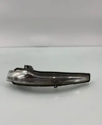 Mercedes-Benz C W205 Mirror indicator light A3170440