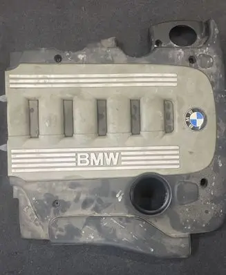 BMW 5 E60 E61 Engine cover (trim)