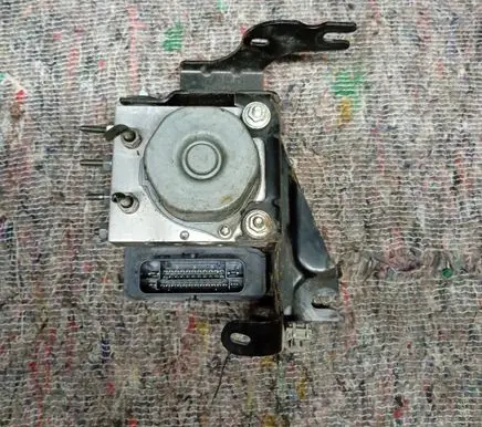 Renault Clio IV ABS Pump 476600188R 0265257881