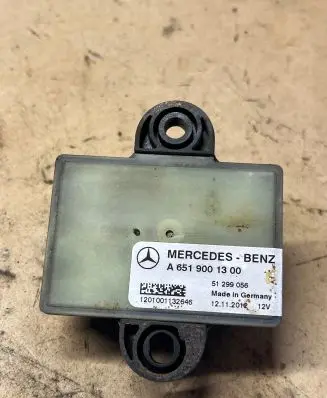 Mercedes-Benz Sprinter W906 Glow plug pre-heat relay A6519001300 51299056 1201001132646