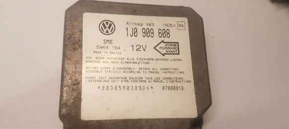 Skoda Octavia Mk1 (1U) Airbag control unit/module 1J0909608 07000818 00305M0389DK