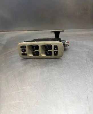 Volvo S60 Electric window control switch 30658146 04W19E MD19EB00134