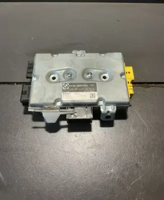 BMW 5 E60 E61 Door control unit/module 6957761 75789012 CCR4M03C21