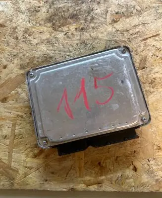 Volkswagen Touareg I Engine control unit/module ECU 022906032BE 0261207565