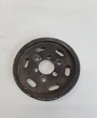 Volkswagen PASSAT B5.5 Power steering pump pulley 038145255A