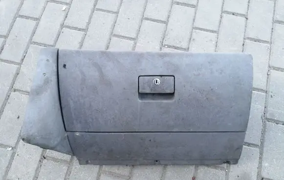 Volkswagen Golf IV Glove box 1J1857101A 1J1857103A