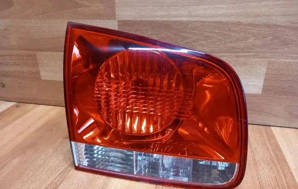 Volkswagen Touareg I Tailgate rear/tail lights 7L6945093J 7L6945093H 28269003
