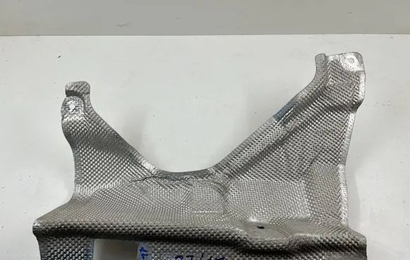 BMW X5 F15 Exhaust heat shield 7185028