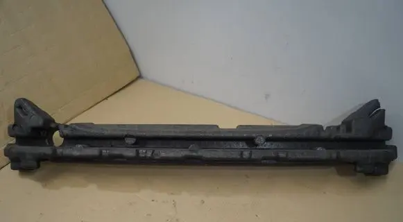 Hyundai Tucson TL Front bumper foam support bar 86520D7000