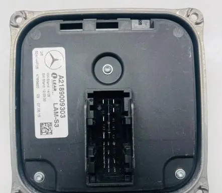Mercedes-Benz C W205 Headlight ballast module Xenon A2189009303 524744F