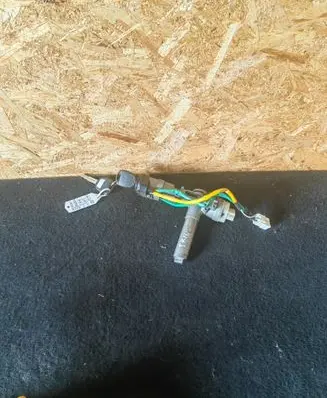 Hyundai Terracan Ignition lock