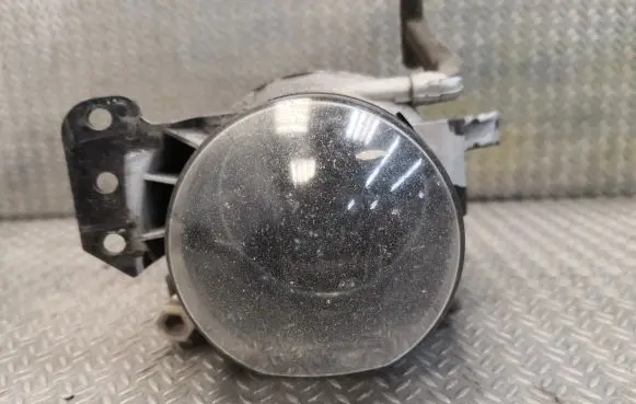 BMW 5 E60 E61 Front fog light 6910792