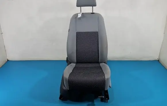 Volkswagen Tiguan Front passenger seat IMPRK1580339