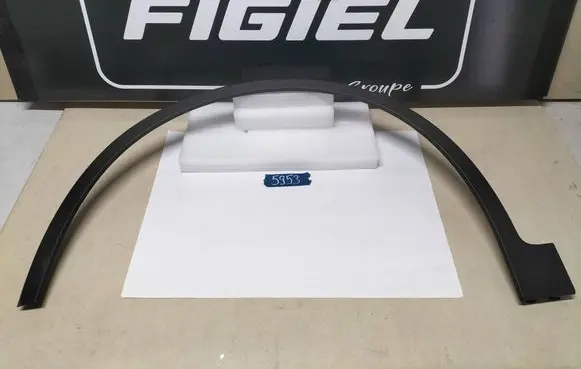 Polestar 2 Front arch trim 32216407