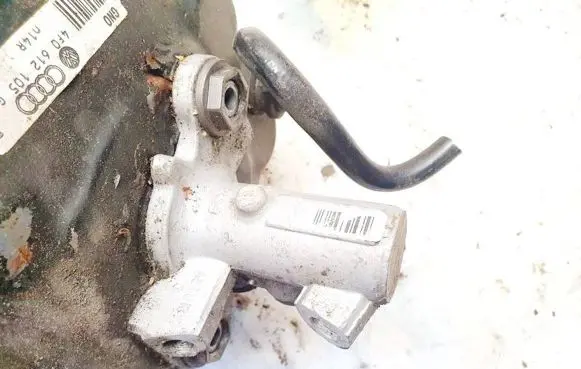 Audi A6 S6 C6 4F Master brake cylinder