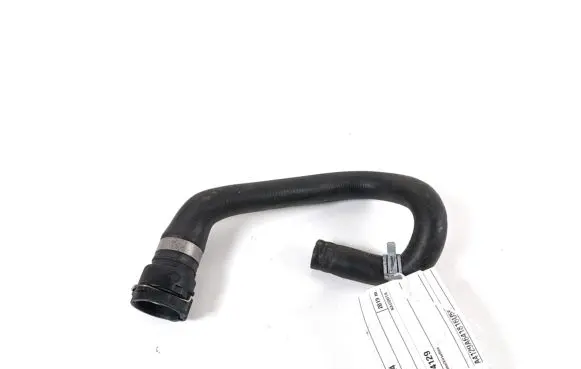 Volvo V60 Engine coolant pipe/hose 32203162