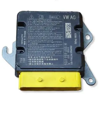 Audi A3 S3 8V Airbag control unit/module 5Q0959655N 0110361