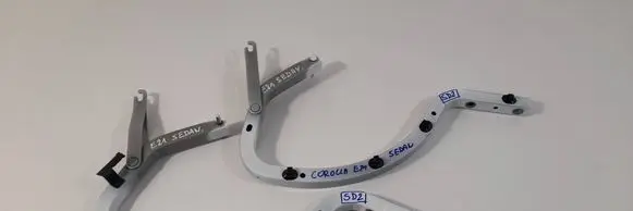 Toyota Corolla E210 E21 Tailgate/trunk/boot hinge 29B