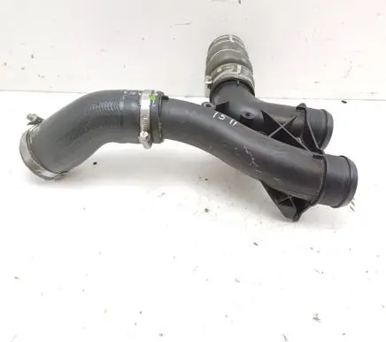 Peugeot 308 SW Intercooler hose/pipe 9678406580 9685598580