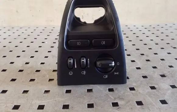 Volvo XC90 Light switch 30739304