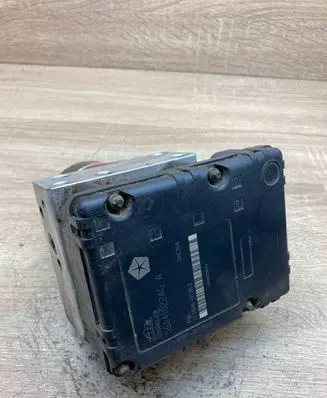 Jeep Grand Cherokee (WJ) ABS Pump 56041022AG P52128128AF