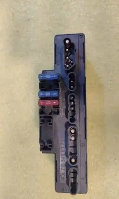 Mercedes-Benz E W210 Fuse module A2105400372