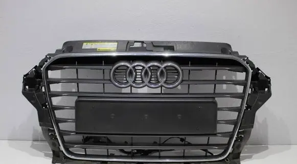 Audi A3 S3 8V Front bumper upper radiator grill 8V3853651