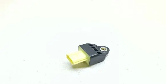 Toyota RAV 4 (XA30) Airbag deployment crash/impact sensor 8983142010