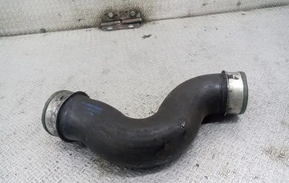 Volkswagen Golf V Intercooler hose/pipe 1K0145832E