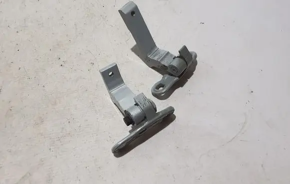 Polestar 2 Rear door upper hinge 32228606