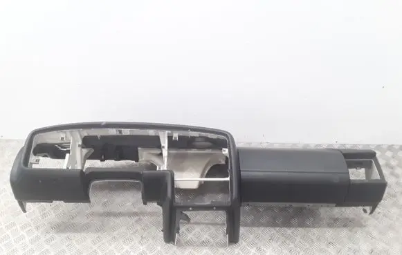 Volkswagen PASSAT B4 Dashboard ZSB3A1857003 357857083