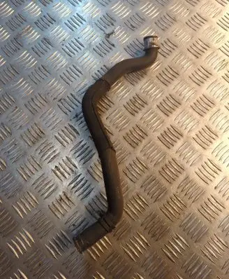 Mercedes-Benz C W204 Engine coolant pipe/hose A2045010982